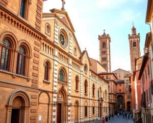 Romanische Kirchen in Siena, Italien