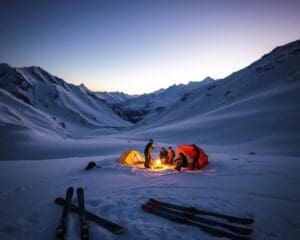 Wie sieht eine Skitour mit Zeltübernachtung genau aus?